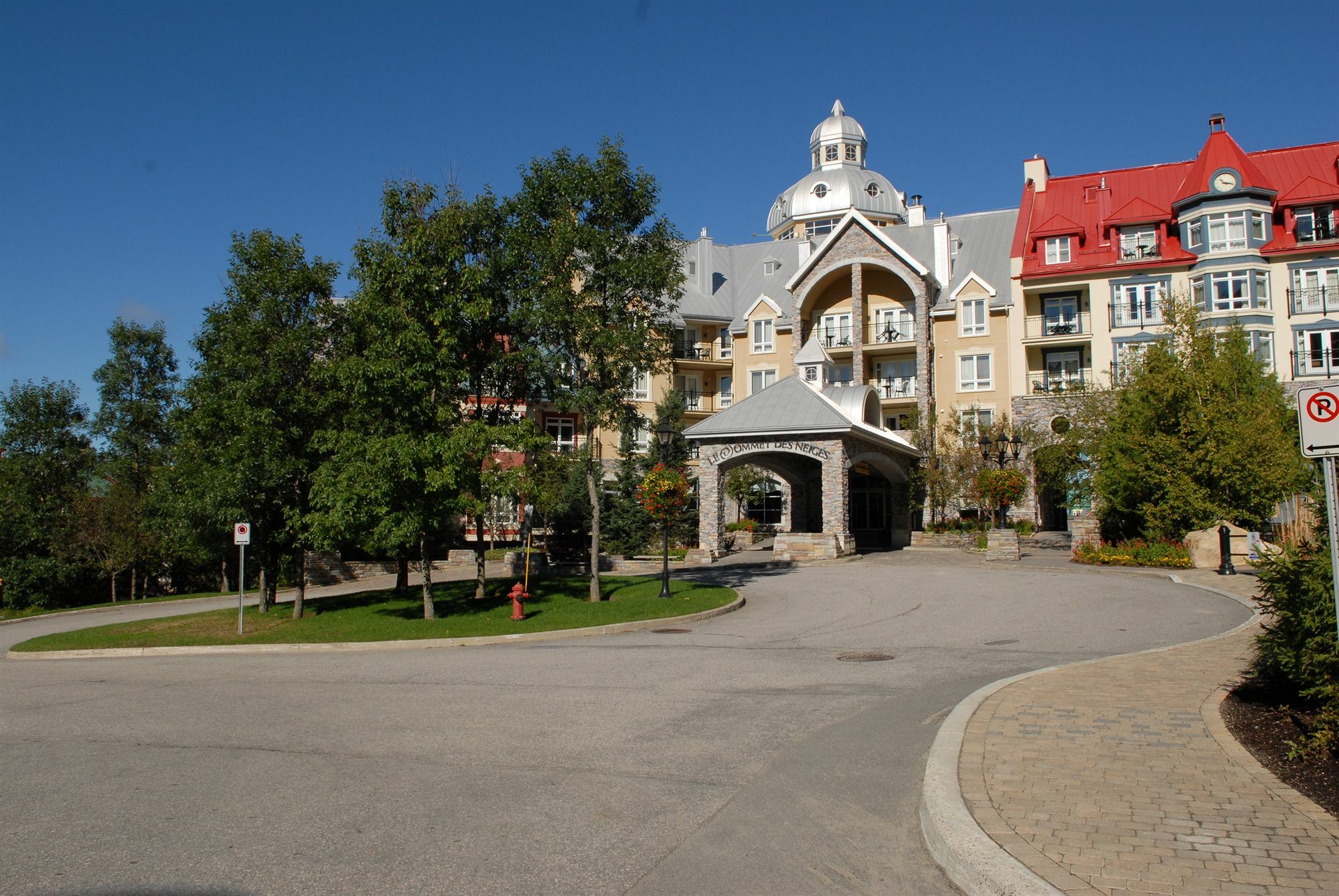 Hotel Sommet Des Neiges à Mont-Tremblant Extérieur photo